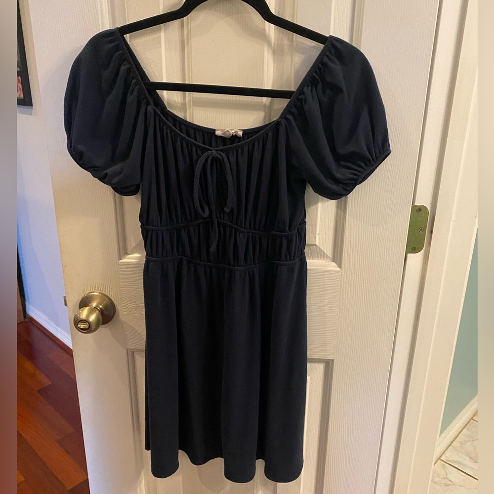 Mel+Rose empire waist dress with puff sleeves - Size S.